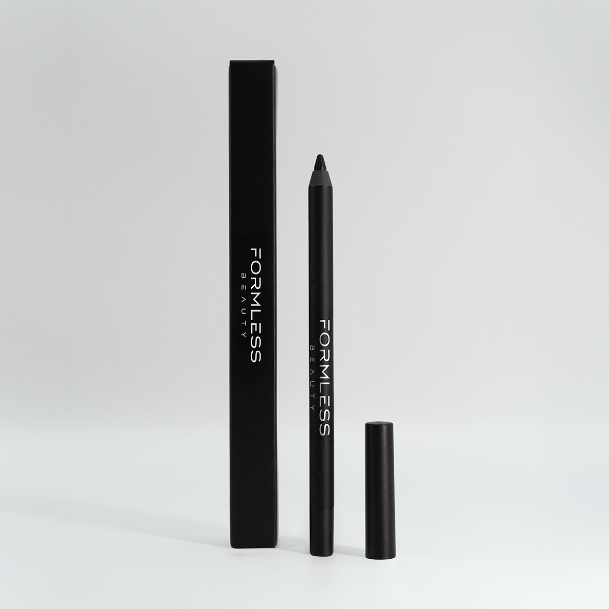 CLASSIC BLACK EYELINER