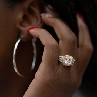 Abigail Ring in Gold - Starlette's #1 Seller