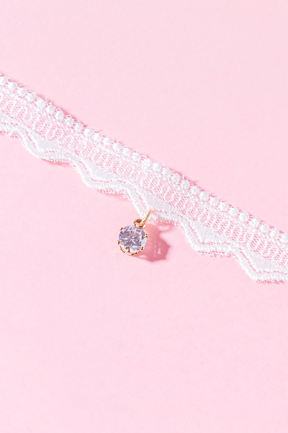 PRETTY IN LOVE CHOKER - By Baano