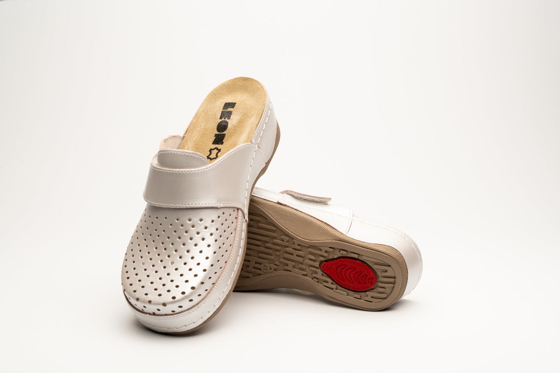 Aurora IV by LEON- Women’s Leather Clog- Perforation and Adjustable Velcro Strap