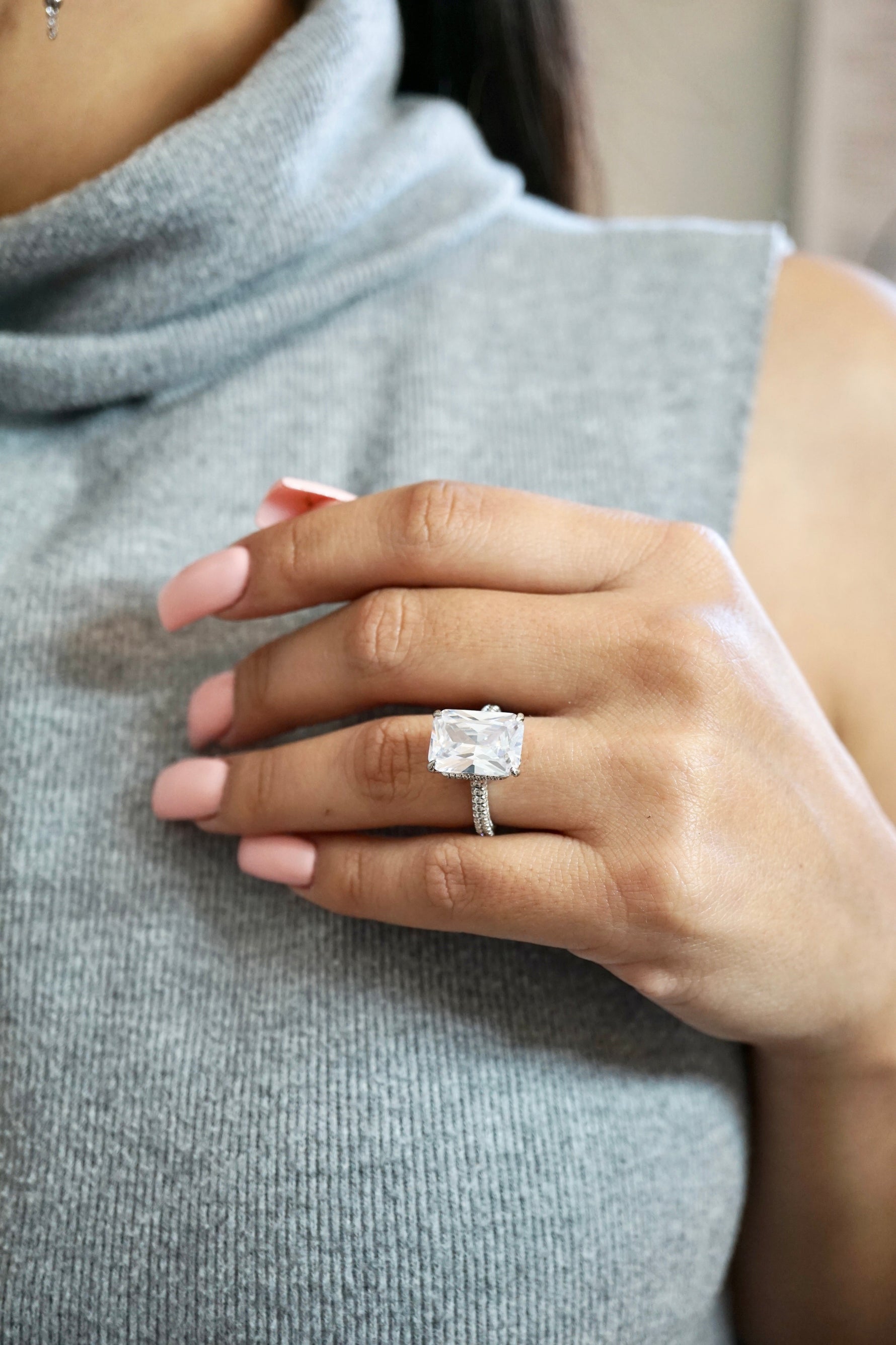 5.0ct Radiant Cut Moissanite Diamond Three Row Pavè Engagement Ring Ring Deluxe Fine Jewelry