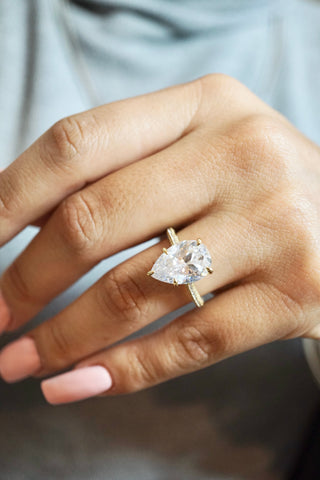 5.0ct Pear Cut Moissanite Three Row Pavè Lab Diamond Engagement Ring Ring Deluxe Fine Jewelry