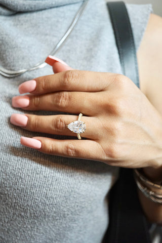 5.0ct Pear Cut Moissanite Three Row Pavè Lab Diamond Engagement Ring Ring Deluxe Fine Jewelry