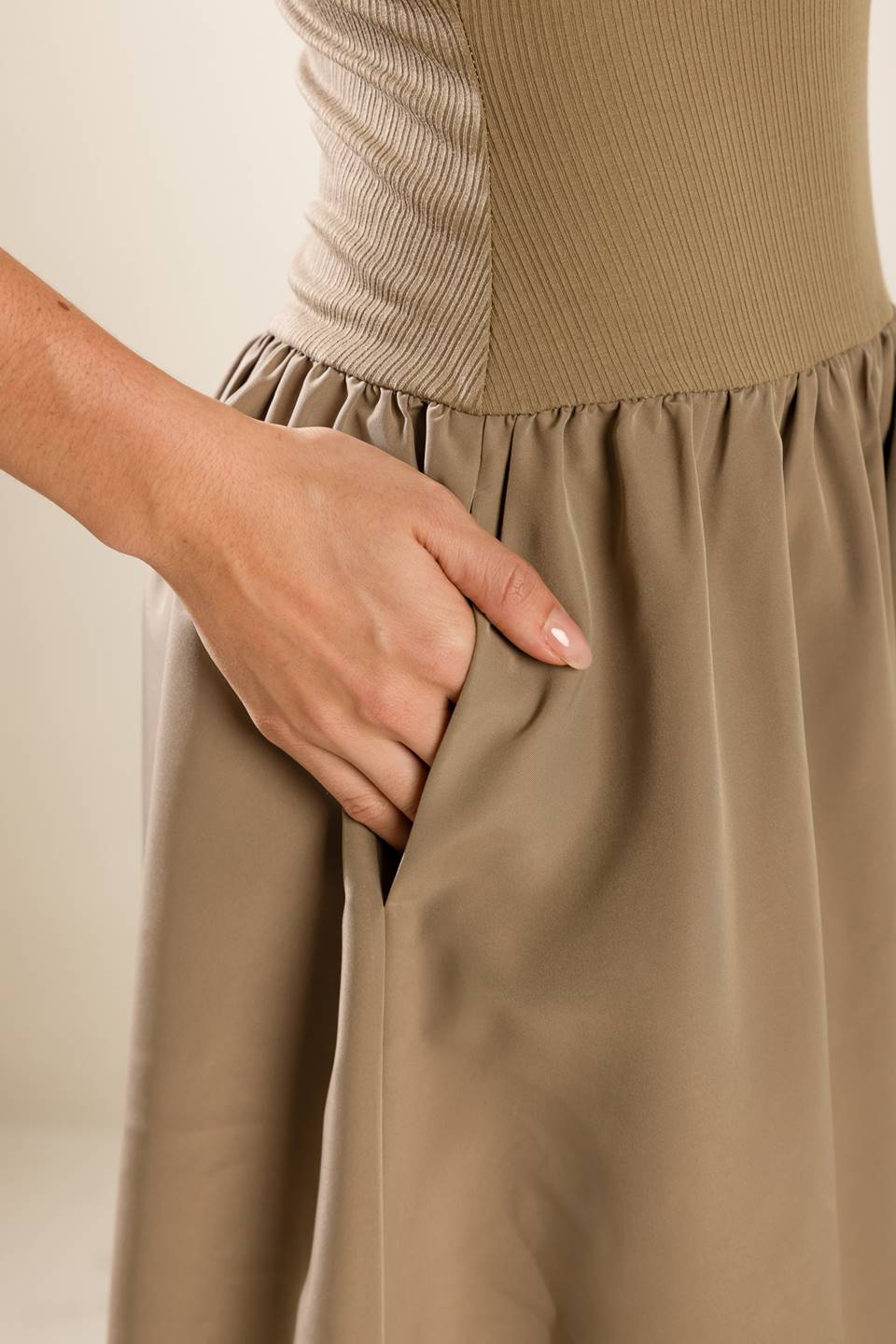 LIGHT UP THE SKY WOVEN MIDI DRESS - By Baano