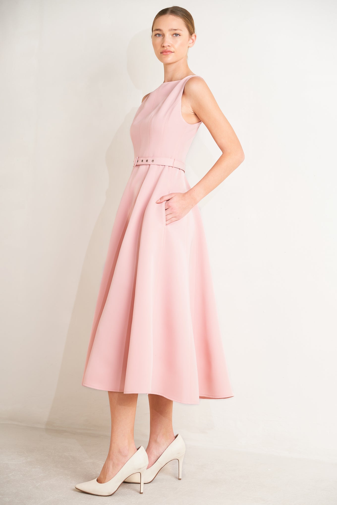 [PREORDER] LIVING THE DREAM PINK WOVEN MIDI DRESS