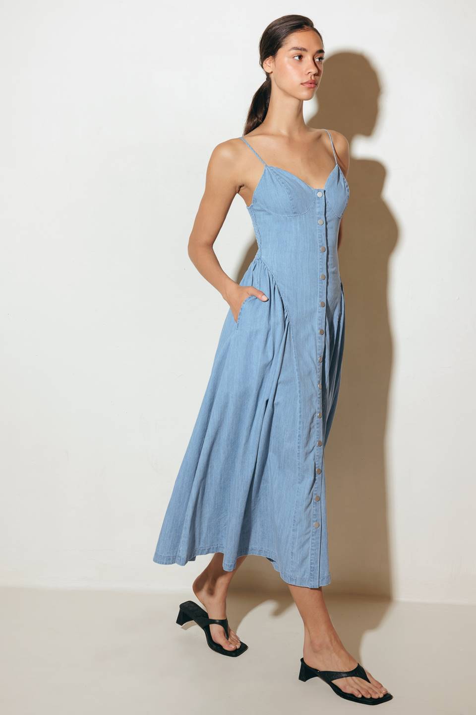 BLUEBELL BREEZE LIGHTWEIGHT DENIM MIDI DRESS - By Baano