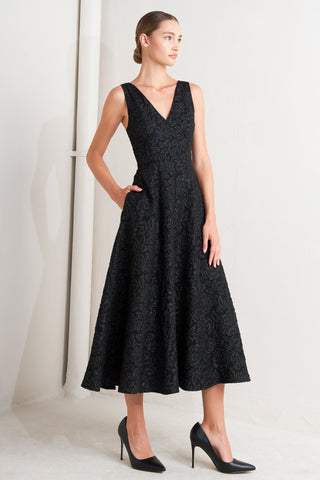 FEMME FATALE JACQUARD WOVEN MIDI DRESS Flying Tomato