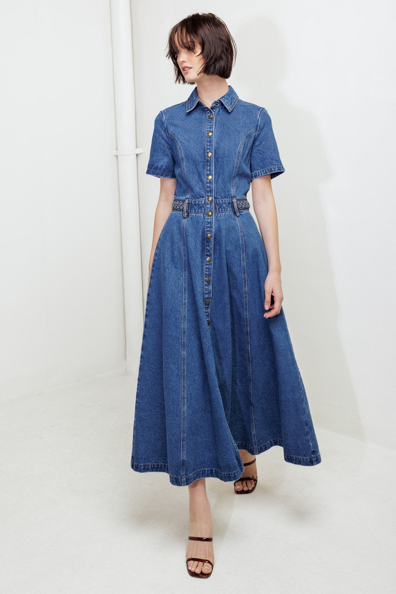 HIDDEN SMILE DENIM MIDI RESS - By Baano