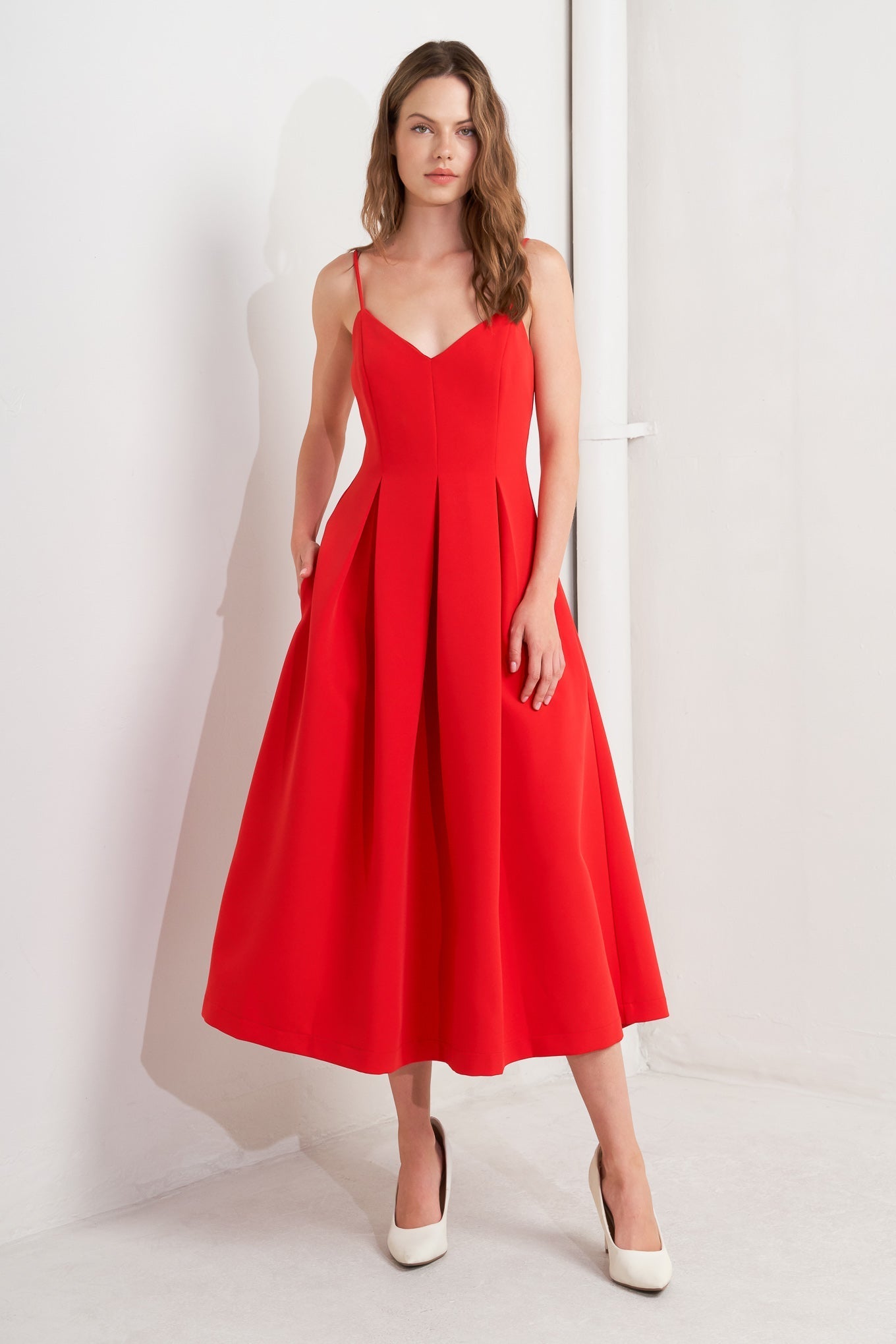 RUBY AFFAIR WOVEN MIDI DRESS Flying Tomato