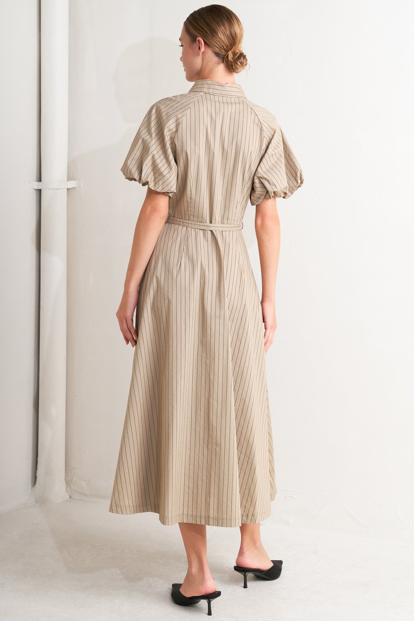 CLASSIC NEUTRAL WOVEN MIDI DRESS - By Baano