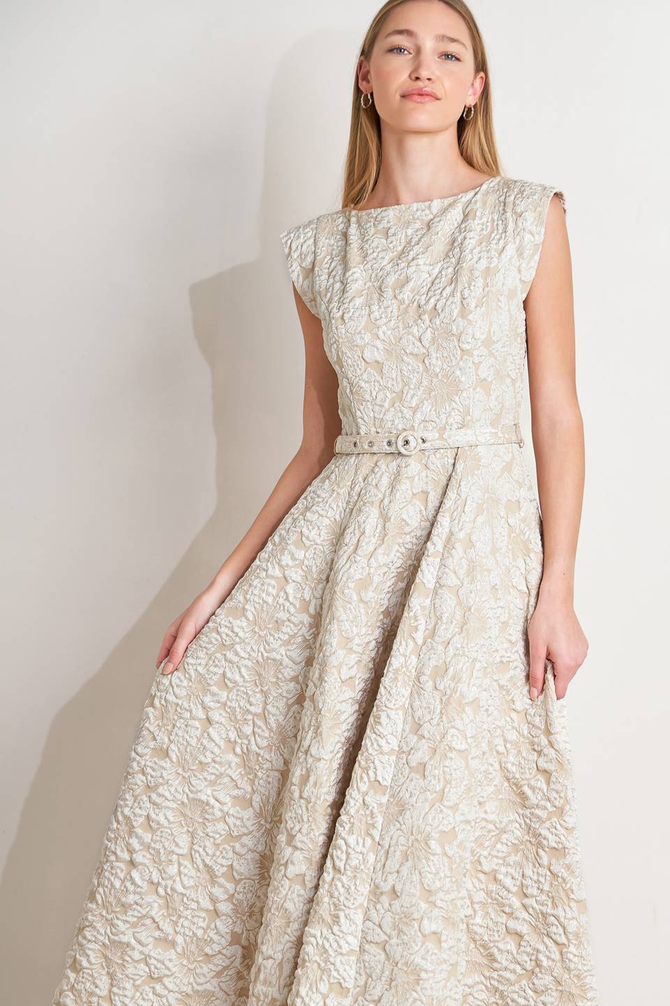[PREORDER] STATEMENT IN IVORY WOVEN MIDI DRESS