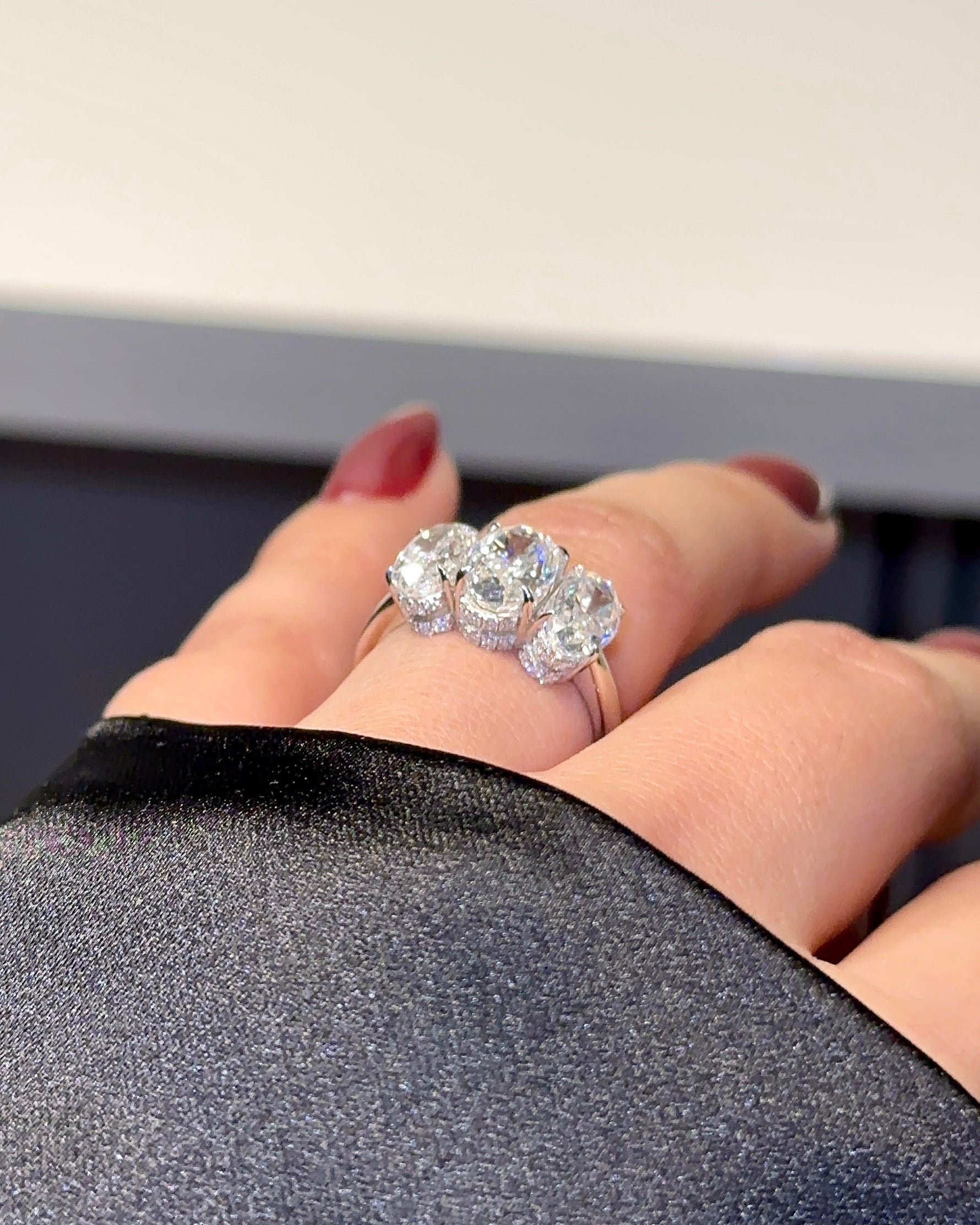 4.0ctw Three Stone Oval Cut Moissanite Engagement Ring Ring Deluxe Fine Jewelry