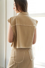 BETWEEN THE PAGES WOVEN TWILL VEST - By Baano