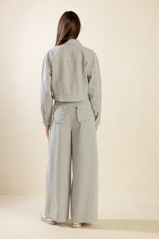 HONESTLY LOVE YOU TWILL CROP JACKET Flying Tomato
