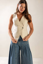 UNDENIABLE GROWTH WOVEN VEST - By Baano