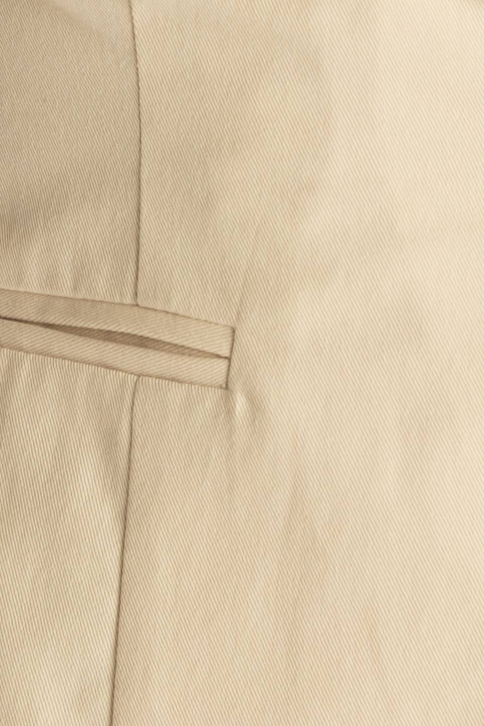 UNDENIABLE GROWTH WOVEN VEST - By Baano