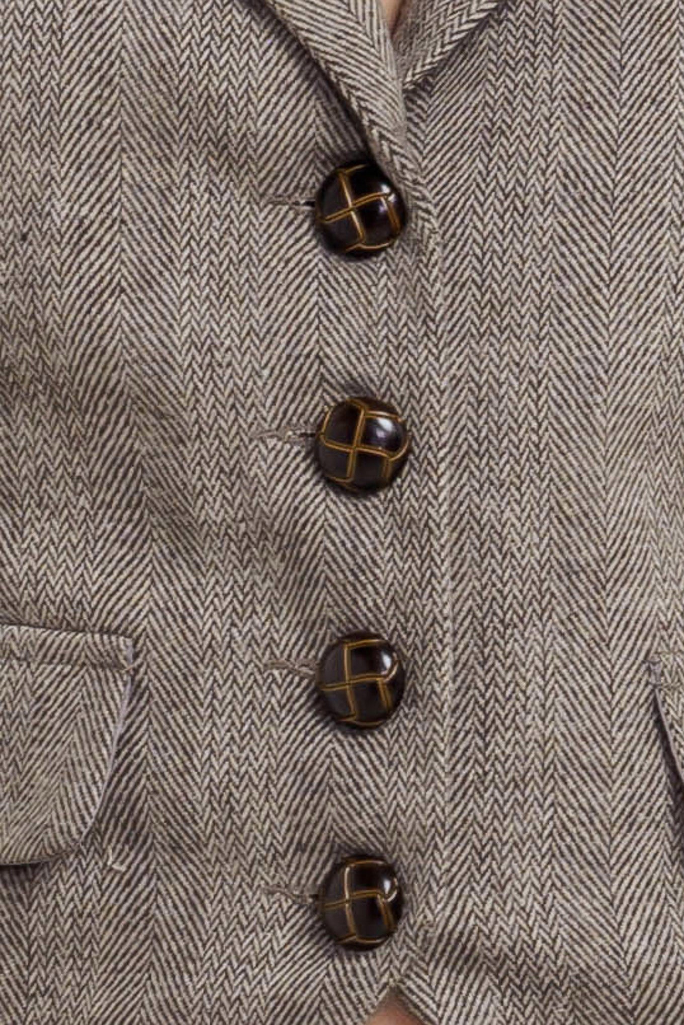 TAILORED COOL WOVEN VEST - By Baano