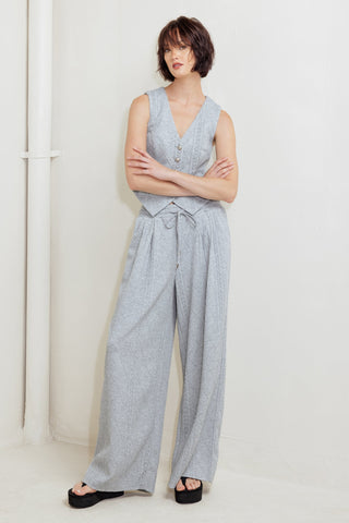 CITY RIVETS KNIT VEST - By Baano