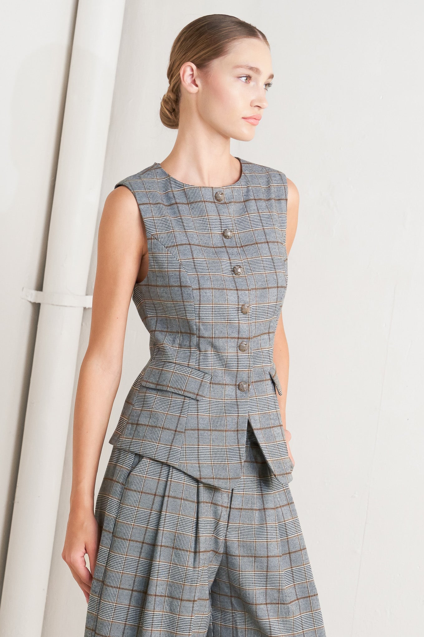 NEW AGE WOVEN VEST - By Baano