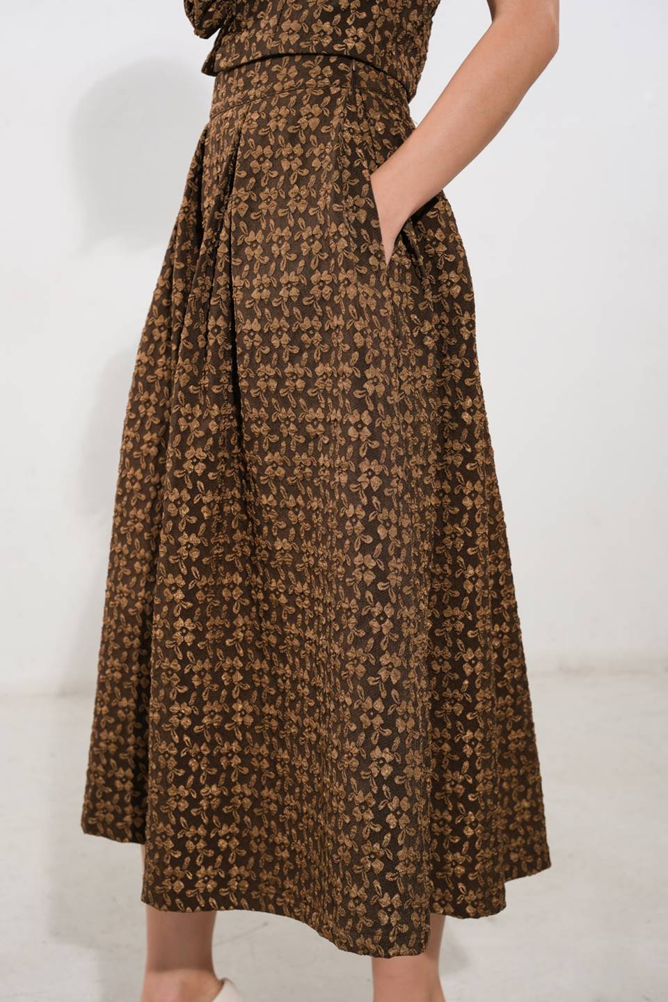 UPGRADED EVENT WOVEN MIDI SKIRT - By Baano