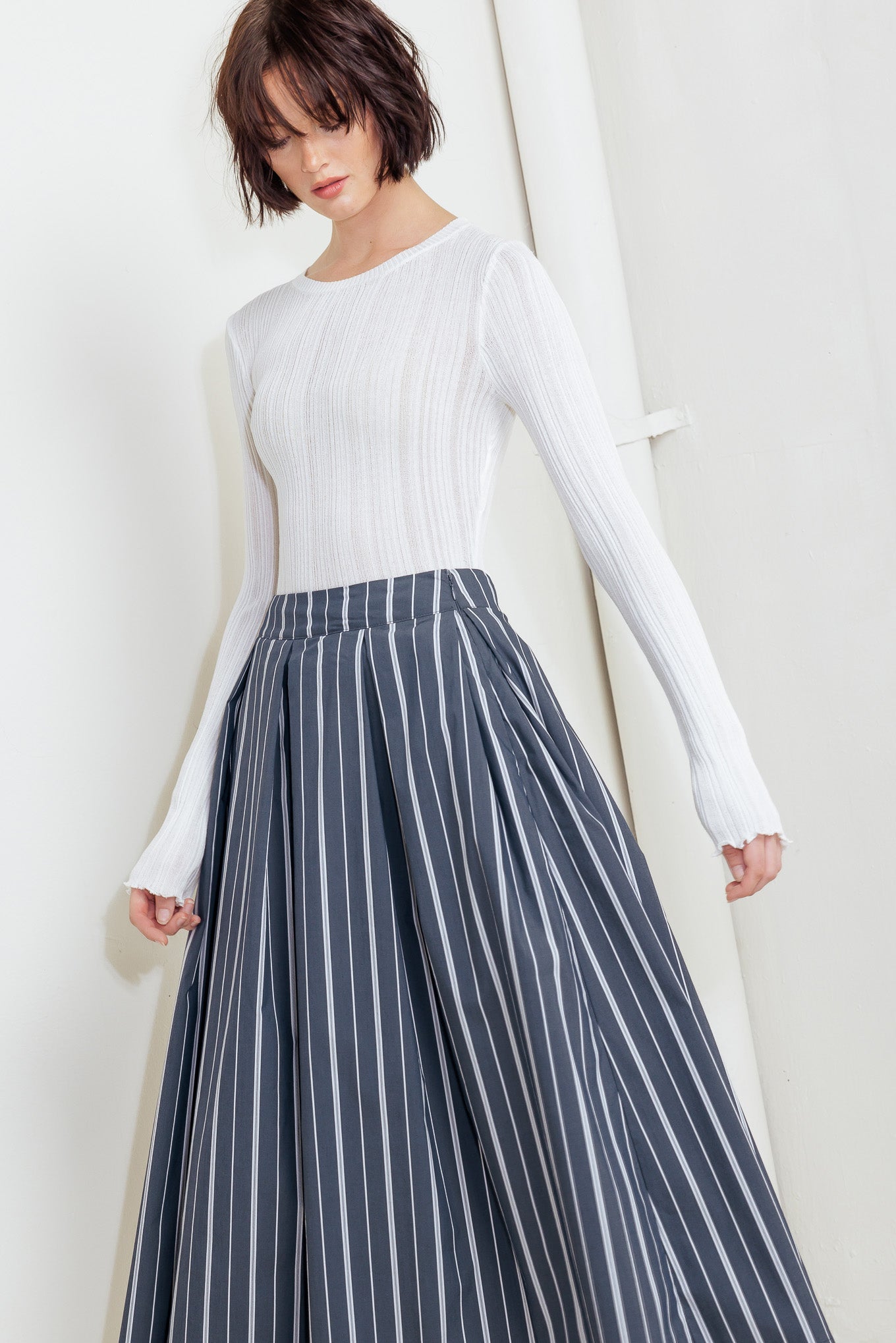 BEHIND THE GRIN WOVEN MIDI SKIRT - By Baano