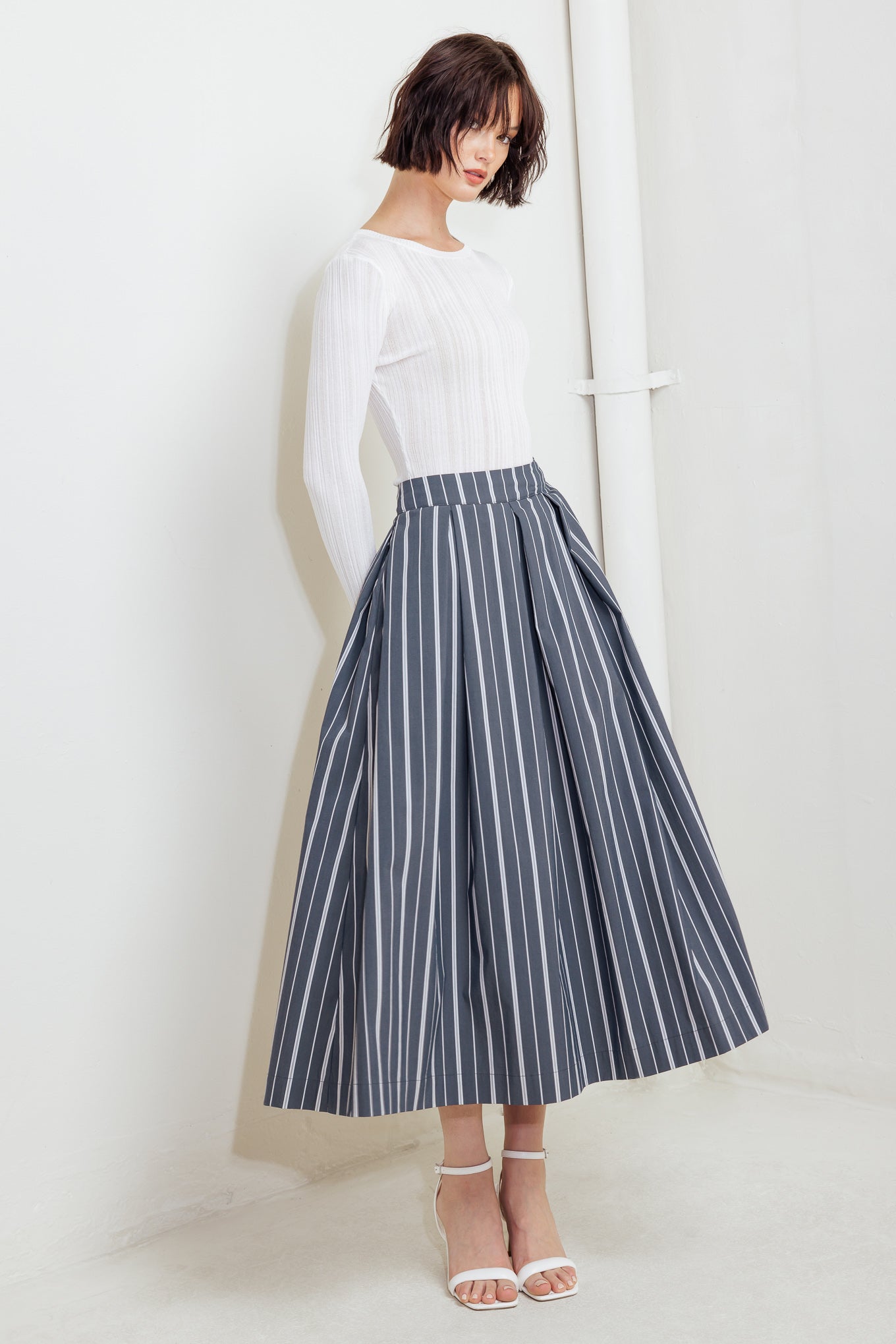 BEHIND THE GRIN WOVEN MIDI SKIRT - By Baano