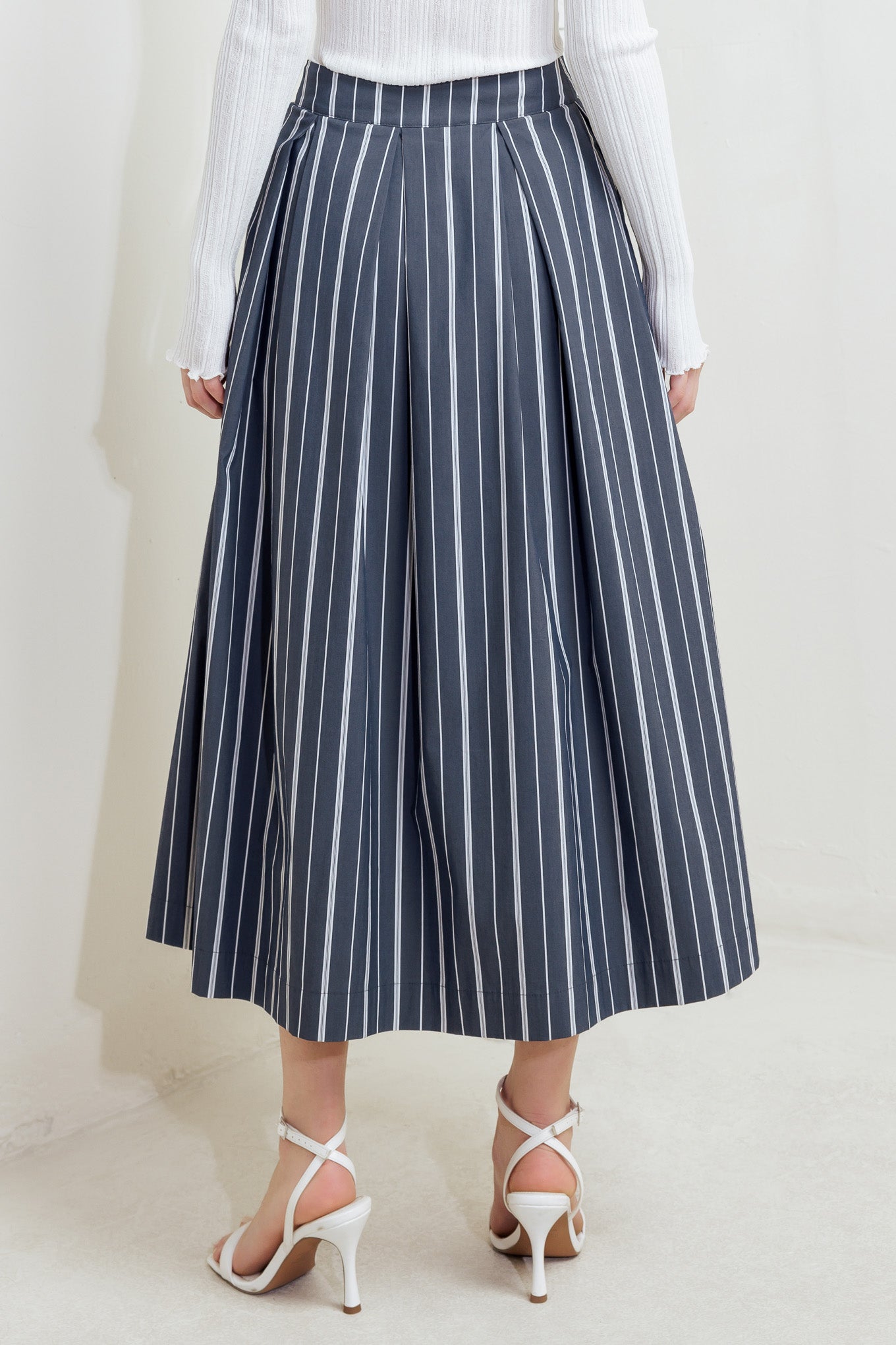 BEHIND THE GRIN WOVEN MIDI SKIRT - By Baano