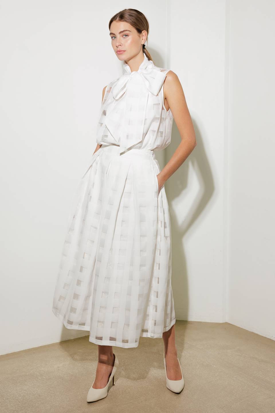 LIVE FOR US WHITE ORGANZA MIDI SKIRT - By Baano