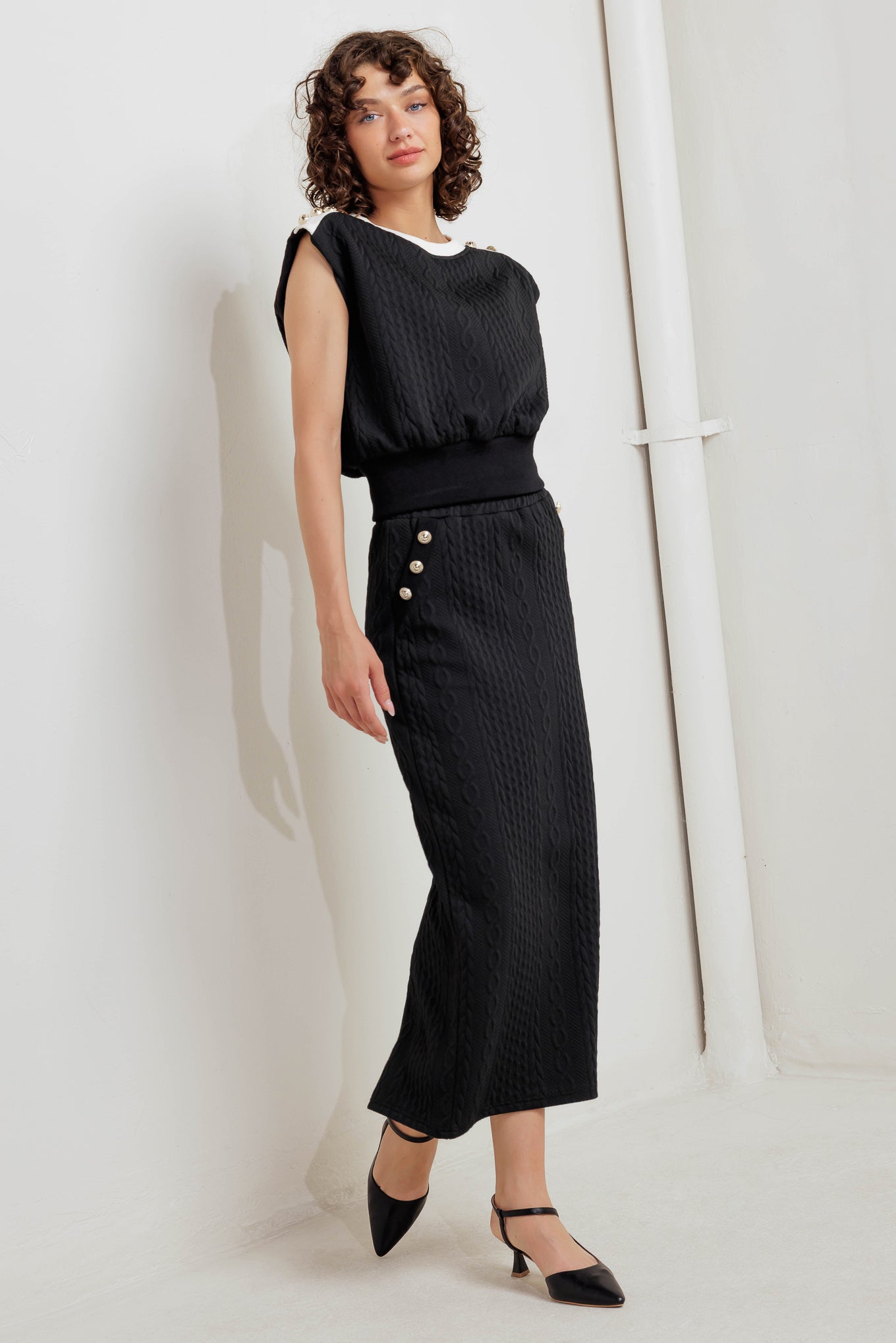 URBAN LUXE COMMAND KNIT MIDI SKIRT - By Baano