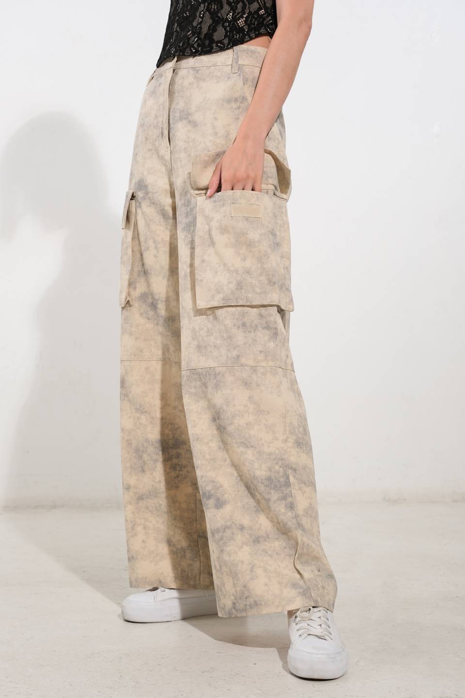 IN THE SPOTLIGHT WOVEN PANTS - By Baano