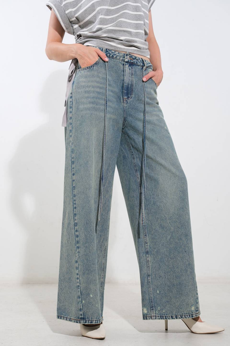 INSPIRING ALLURE DENIM PANTS - By Baano