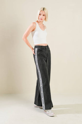 ELEGANT ELEVATION DENIM PANTS - By Baano