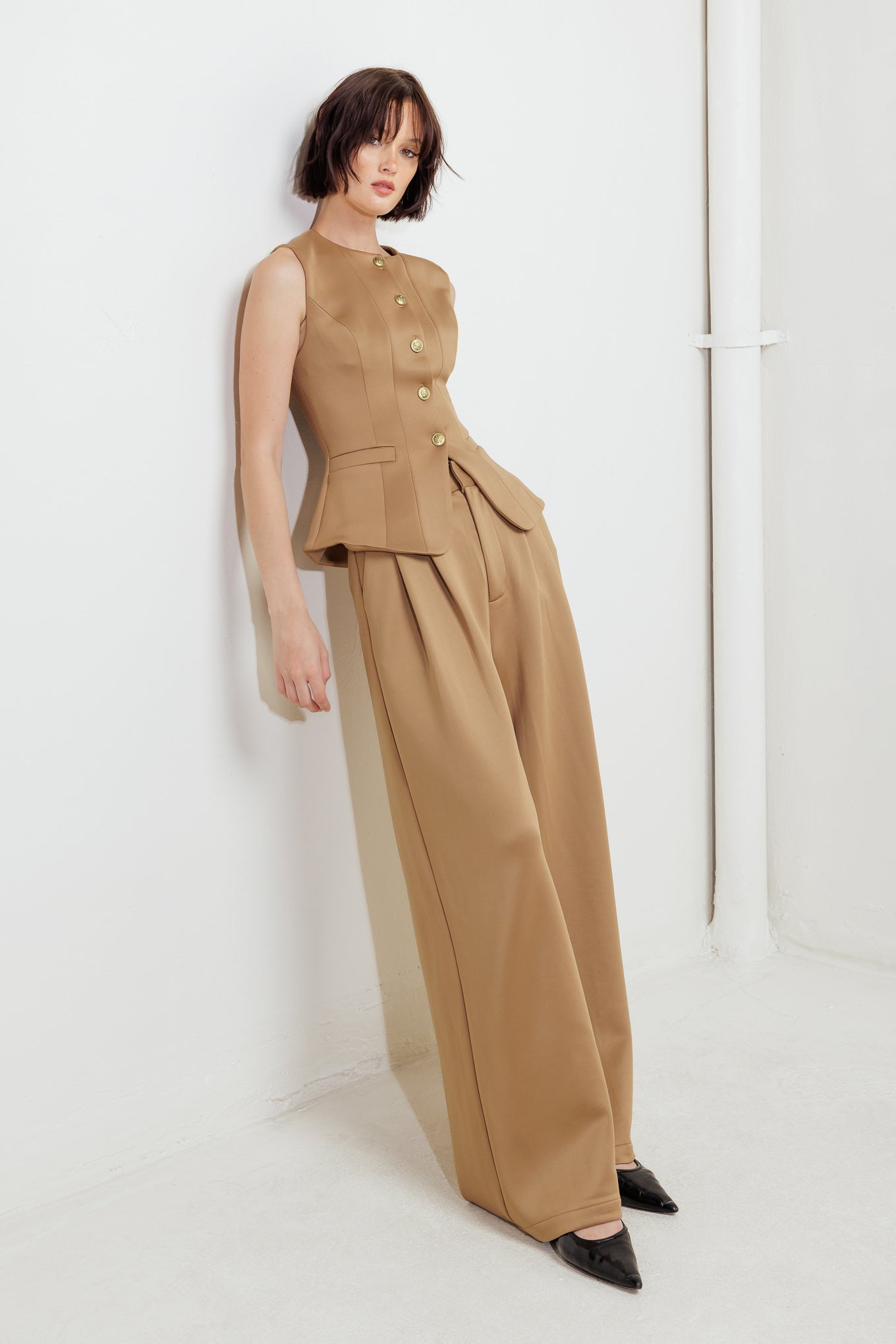 ROMANTIC PETAL WOVEN PANTS - By Baano