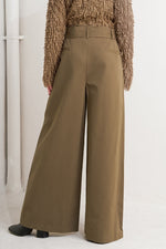 ELEGANCE UNVEILED WOVEN PANTS