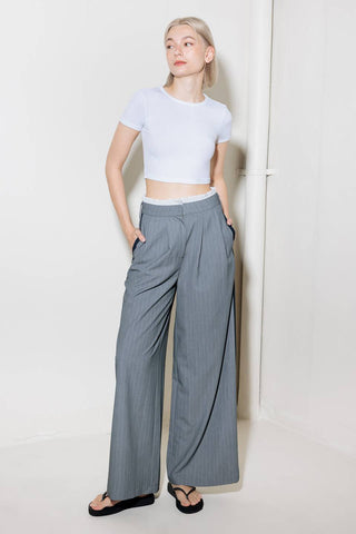 SMILE BRIGHT IN GREY WOVEN PANTS - By Baano