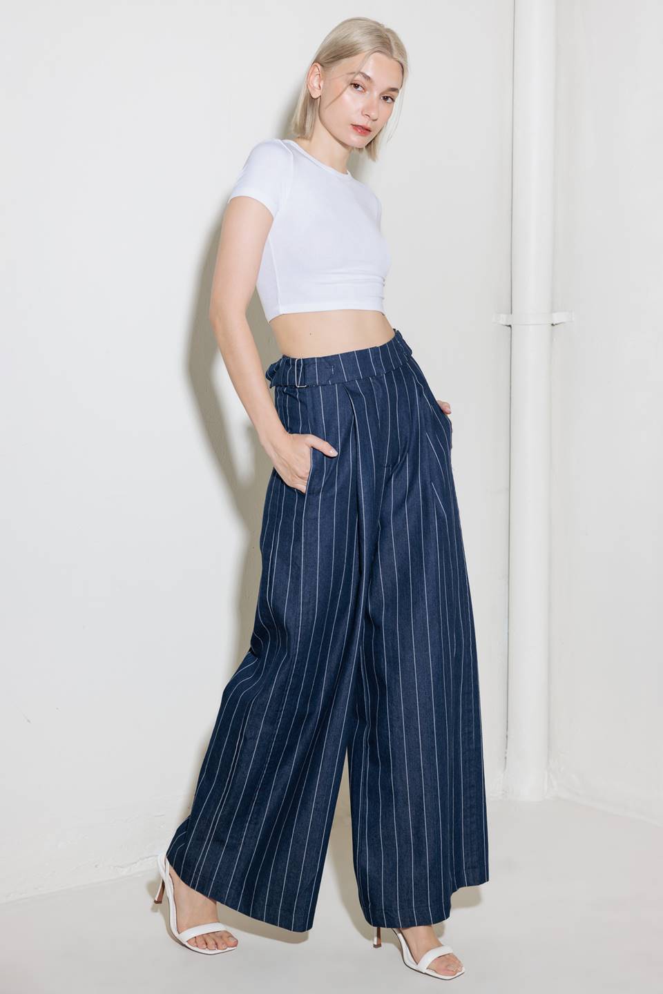 HOLD JOY IN INDIGO WOVEN PANTS - By Baano