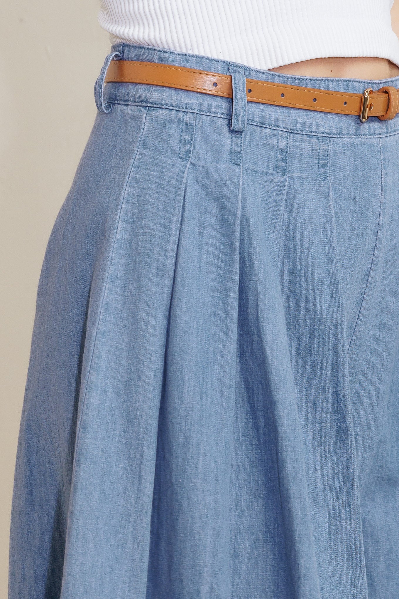 SERENITY HILL CHAMBRAY SHORT - By Baano