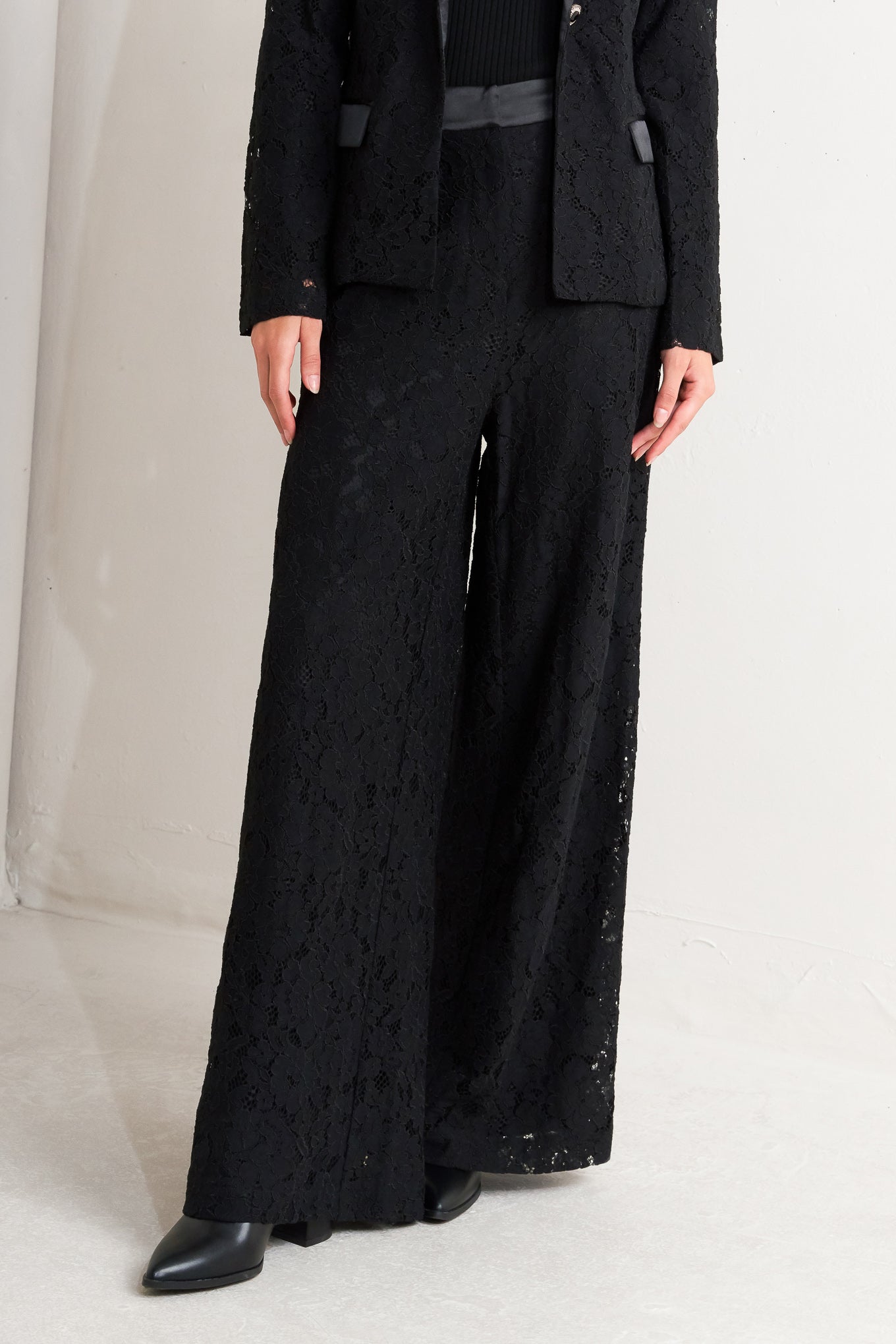 SHADOW GLAM WOVEN LACE PANTS Flying Tomato