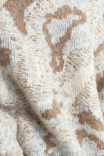 PROMINENT CHARM PULLOVER SWEATER TOP