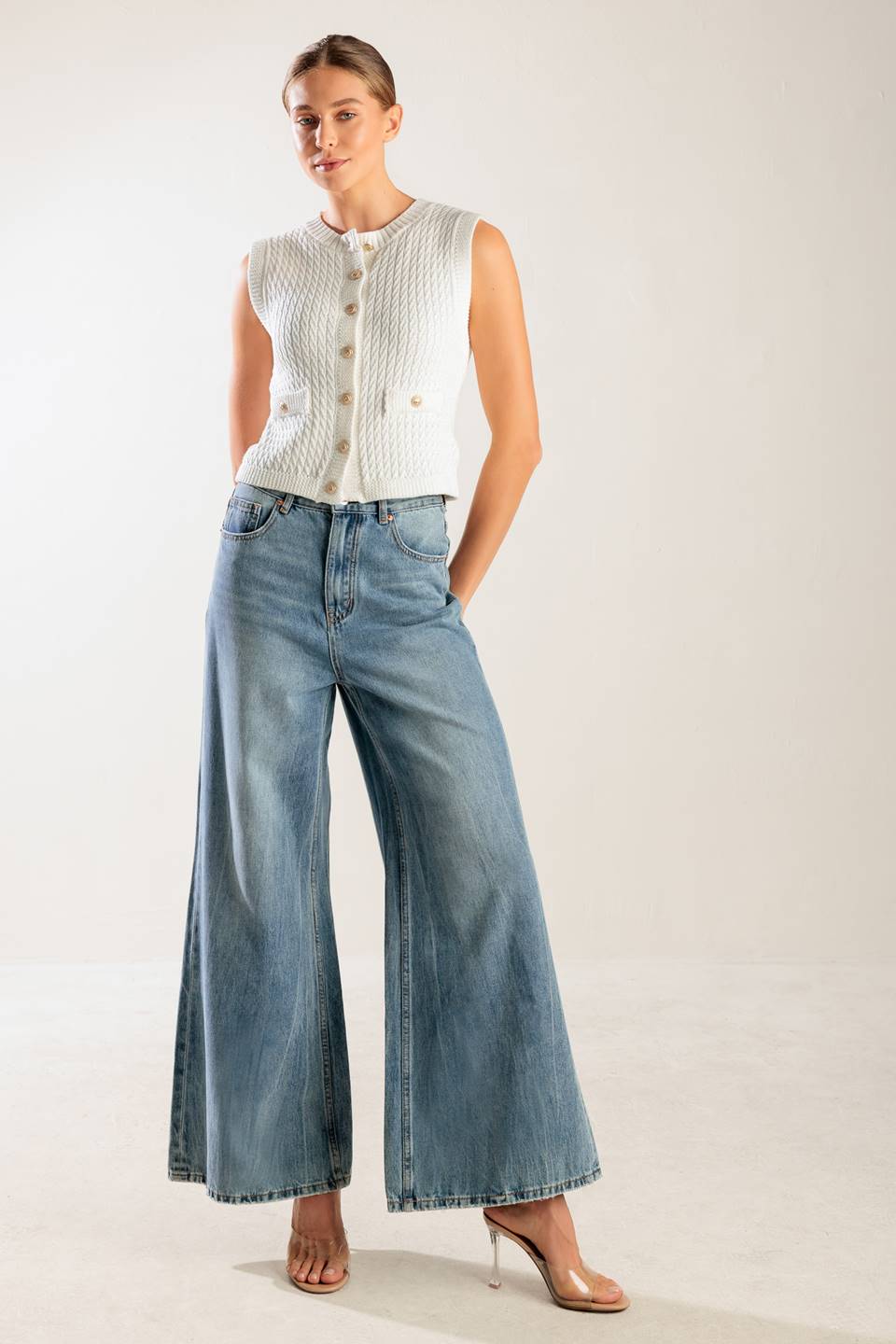 NOTHING LIKE IT WHITE KNIT VEST - By Baano