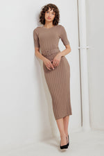 STRUCTURED CHIC SWEATER MIDI DRESS - By Baano
