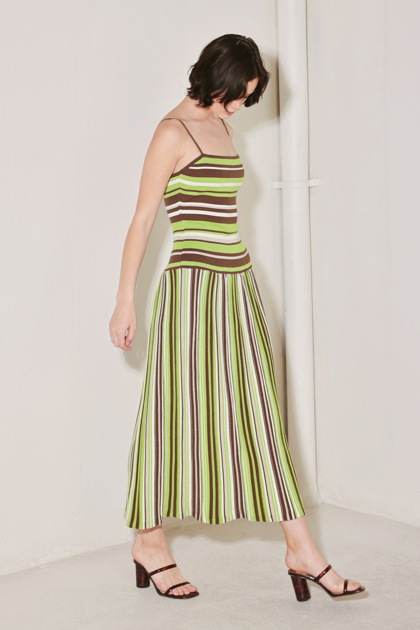 [PREORDER] FESTIVAL FREQUENCY SWEATER KNIT MIDI DRESS