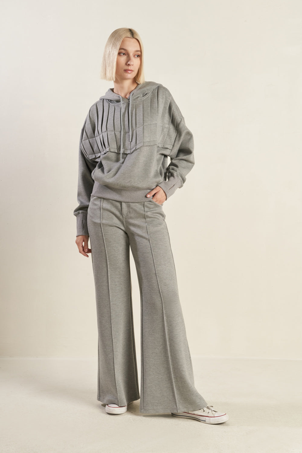 SIMPLE AFFECTION PULLOVER SWEATSHIRT - By Baano