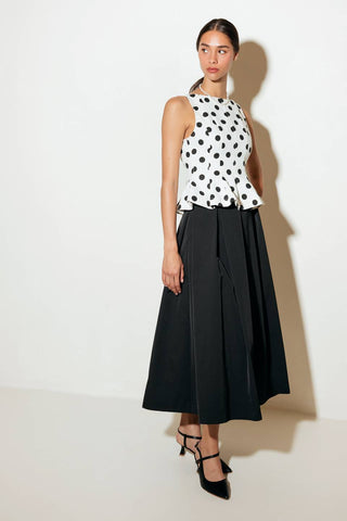 TONAL MOVE WHITE WOVEN TOP - By Baano
