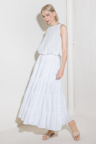 TIMELESS WITH EDGE WOVEN LACE TOP - By Baano