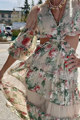 Glamourous Grace