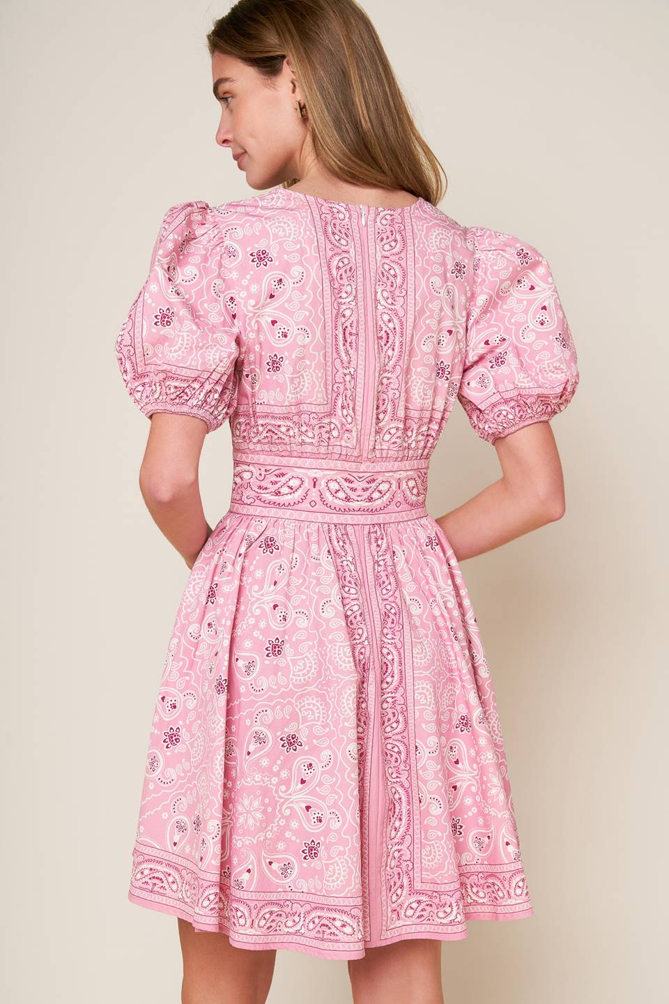 EXCEPTIONALLY PRISTINE WOVEN MINI DRESS - By Baano