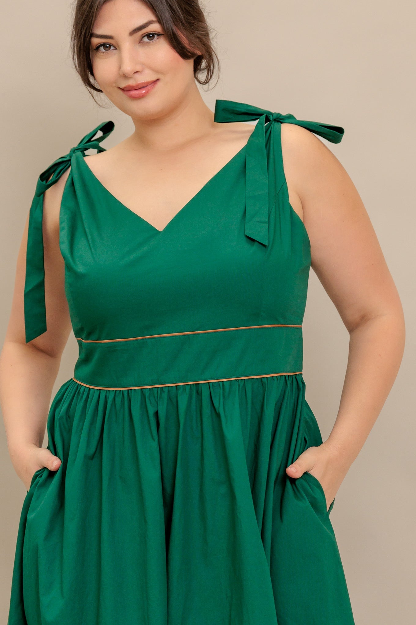 FOREST CHARM WOVEN COLOR BLOCKED MIDI DRESS - By Baano