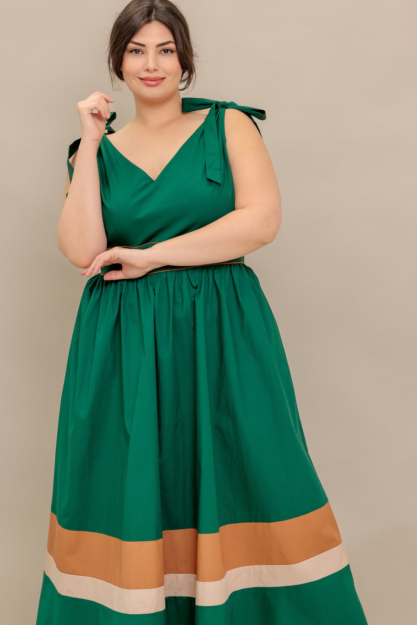 FOREST CHARM WOVEN COLOR BLOCKED MIDI DRESS - By Baano