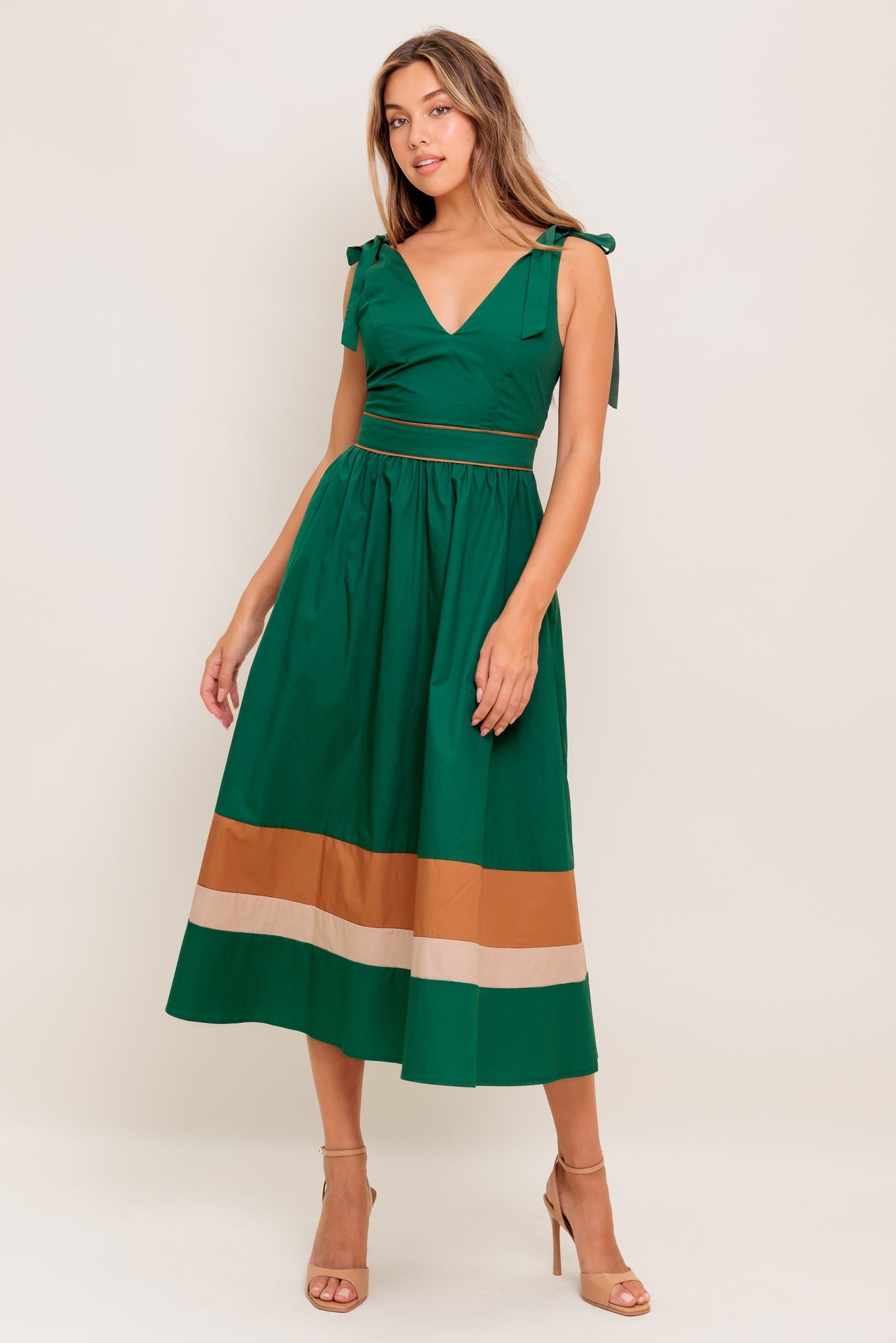 FOREST CHARM WOVEN COLOR BLOCKED MIDI DRESS - By Baano